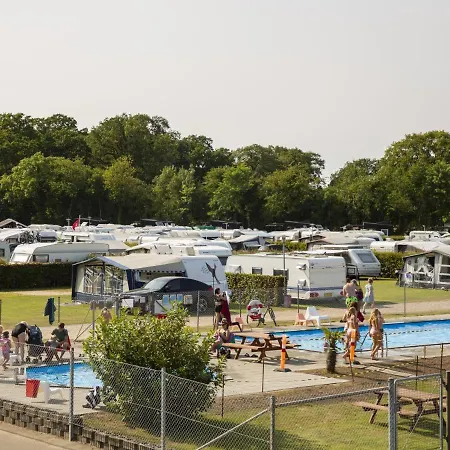 مكان تخييم Dcu-camping *